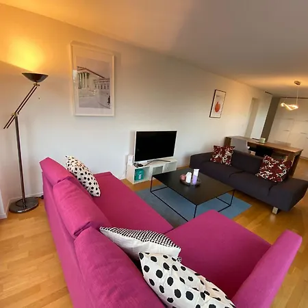 Apartment Le Onze Soixante Six Duplex Tres Ensoleille Perroy